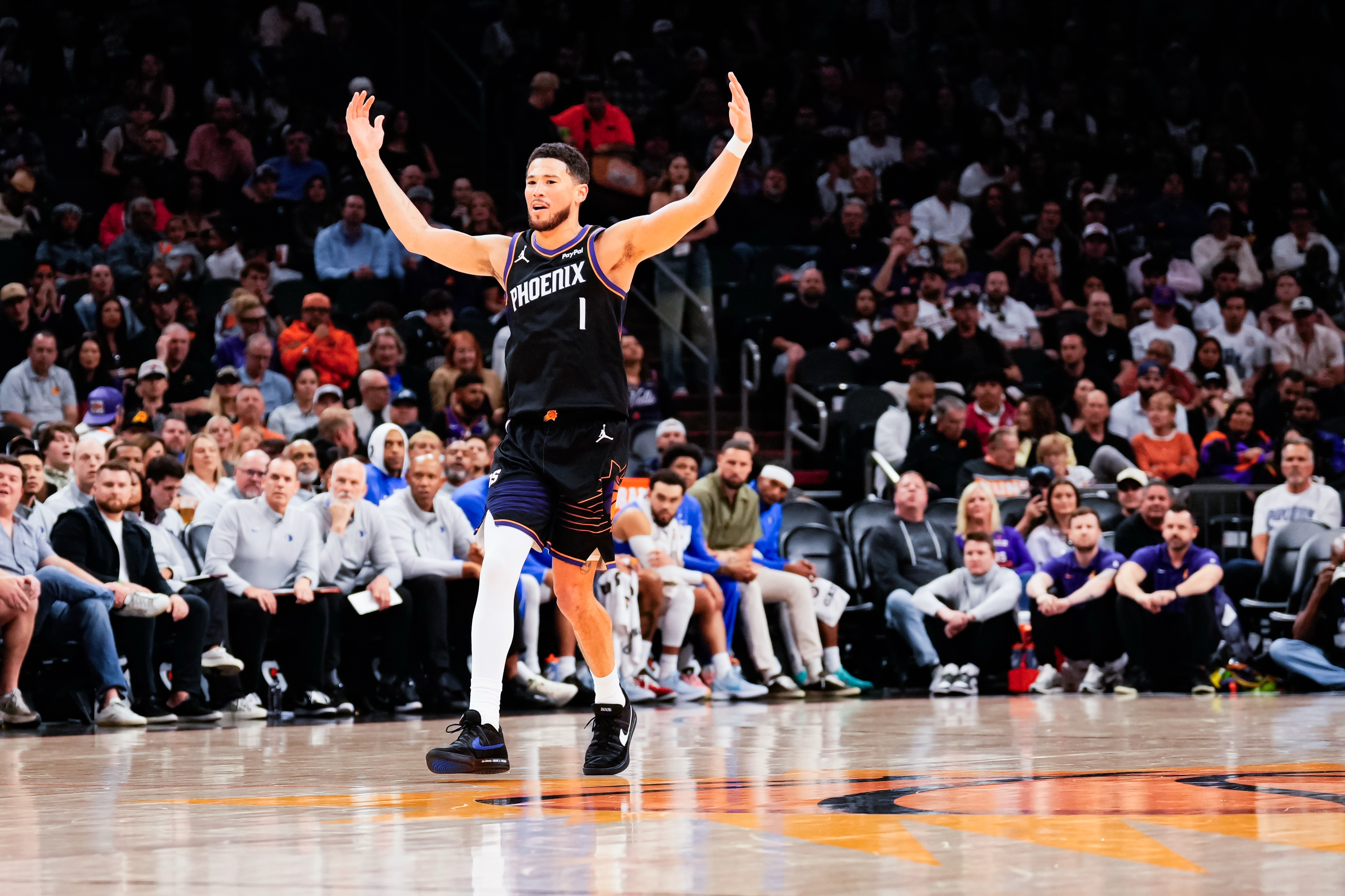 开云在线-NBA彩经:湖人轻取公牛 雷霆击败绿军 太阳拿下步行者