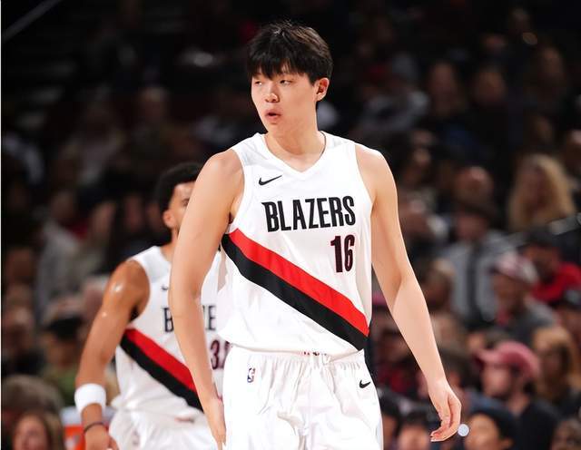 开云APP下载-开拓者大胜老鹰,杨瀚森未出场却迎坏消息:竞争对手里斯状态出色