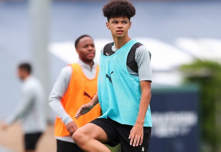 蓝月毁灭菇！奥赖利出自曼城自家青训，身价700万→5000万仅用1年